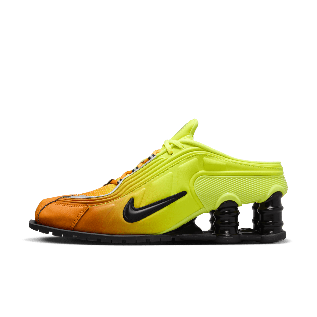 Date de sortie de la Shox MR4 x Martine Rose Safety Orange DQ2401 800 Nike SNKRS